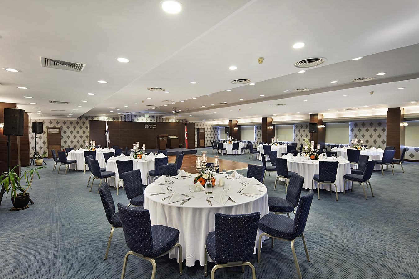Hotel Western Khan 4*