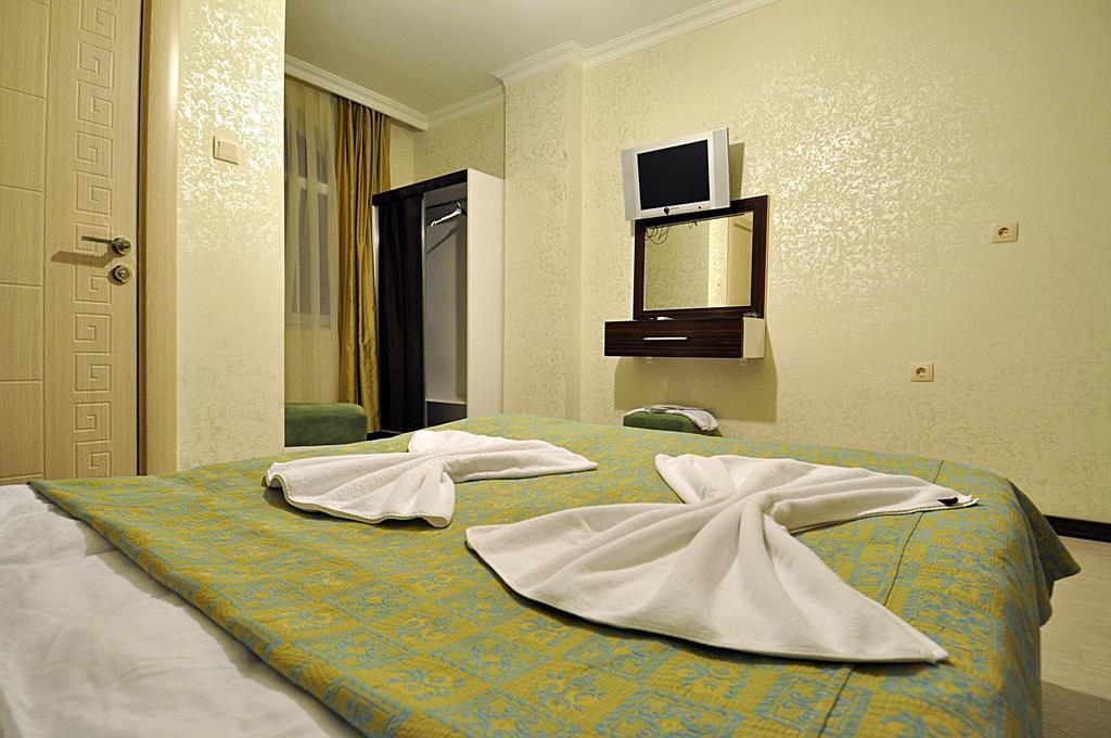 Otel Sato