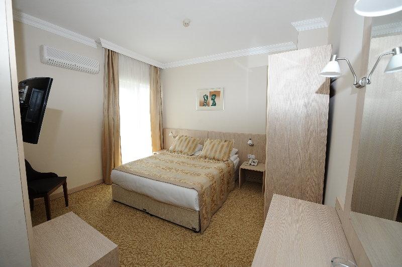 Suix Lara Hotel Antalya