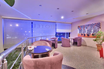 Otel Antroyal 3*