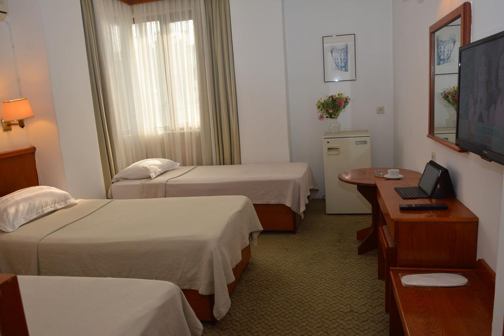 Gueleryuez 2 2* Antalya