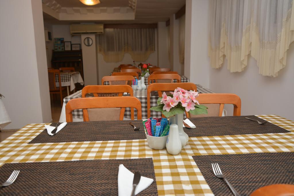 Hotel Gueleryuez 2