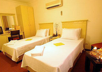 Antroyal Otel