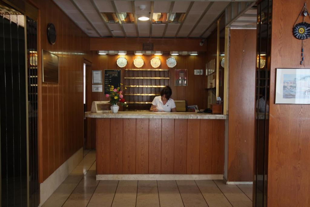 Gueleryuez 2 Hotel