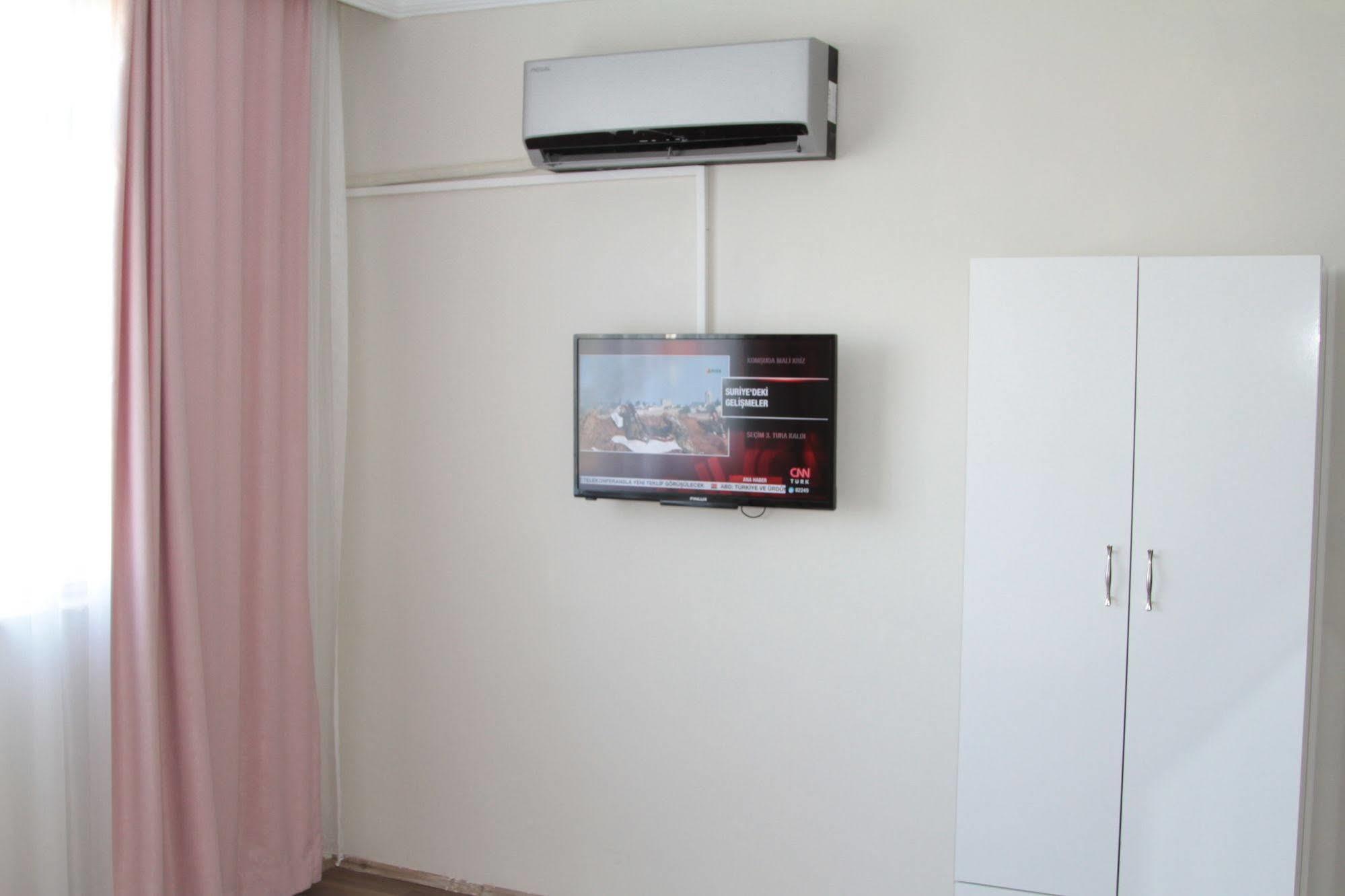 Life Hotel