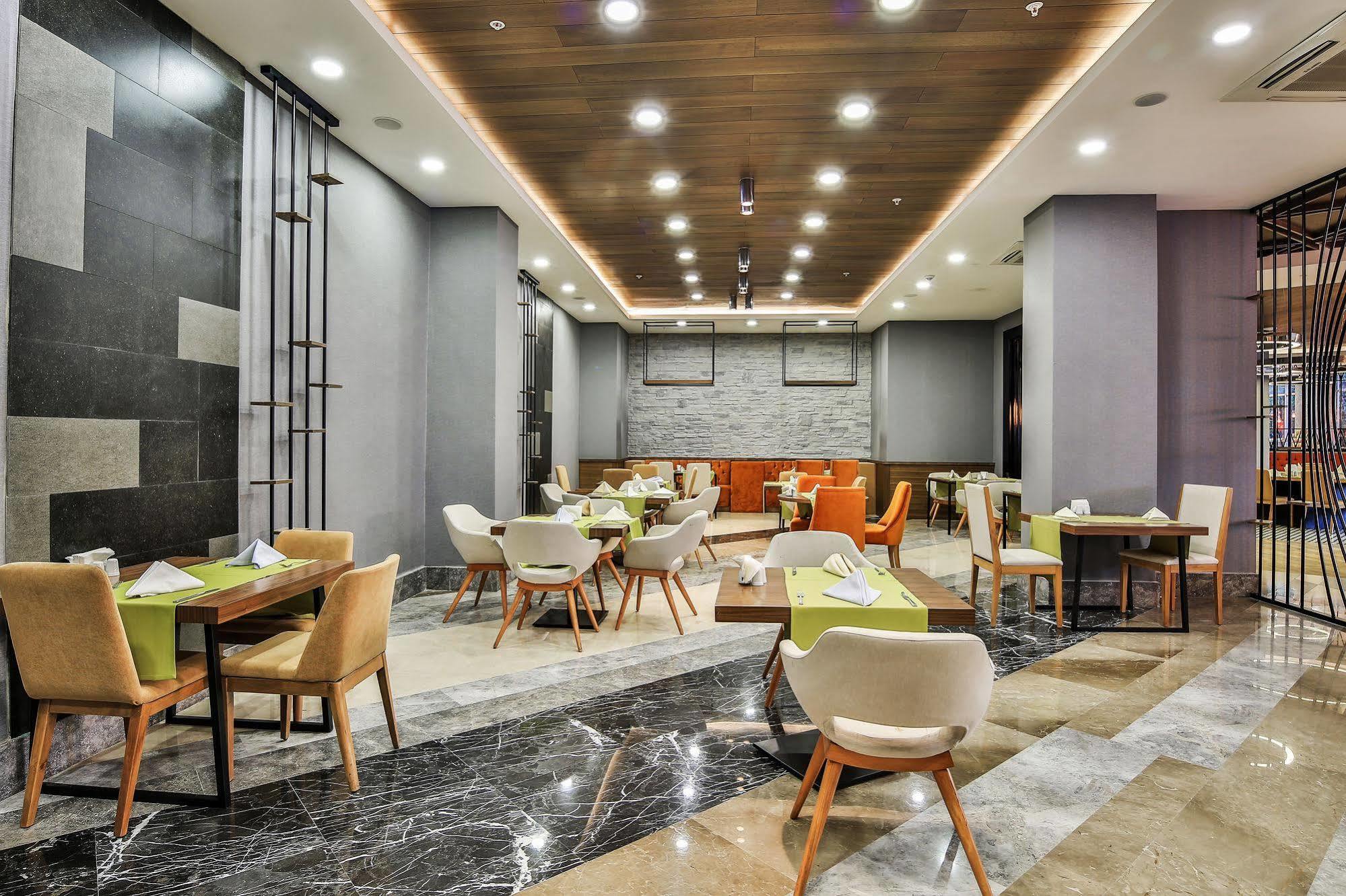 Saturn Palace Hotel Antalya