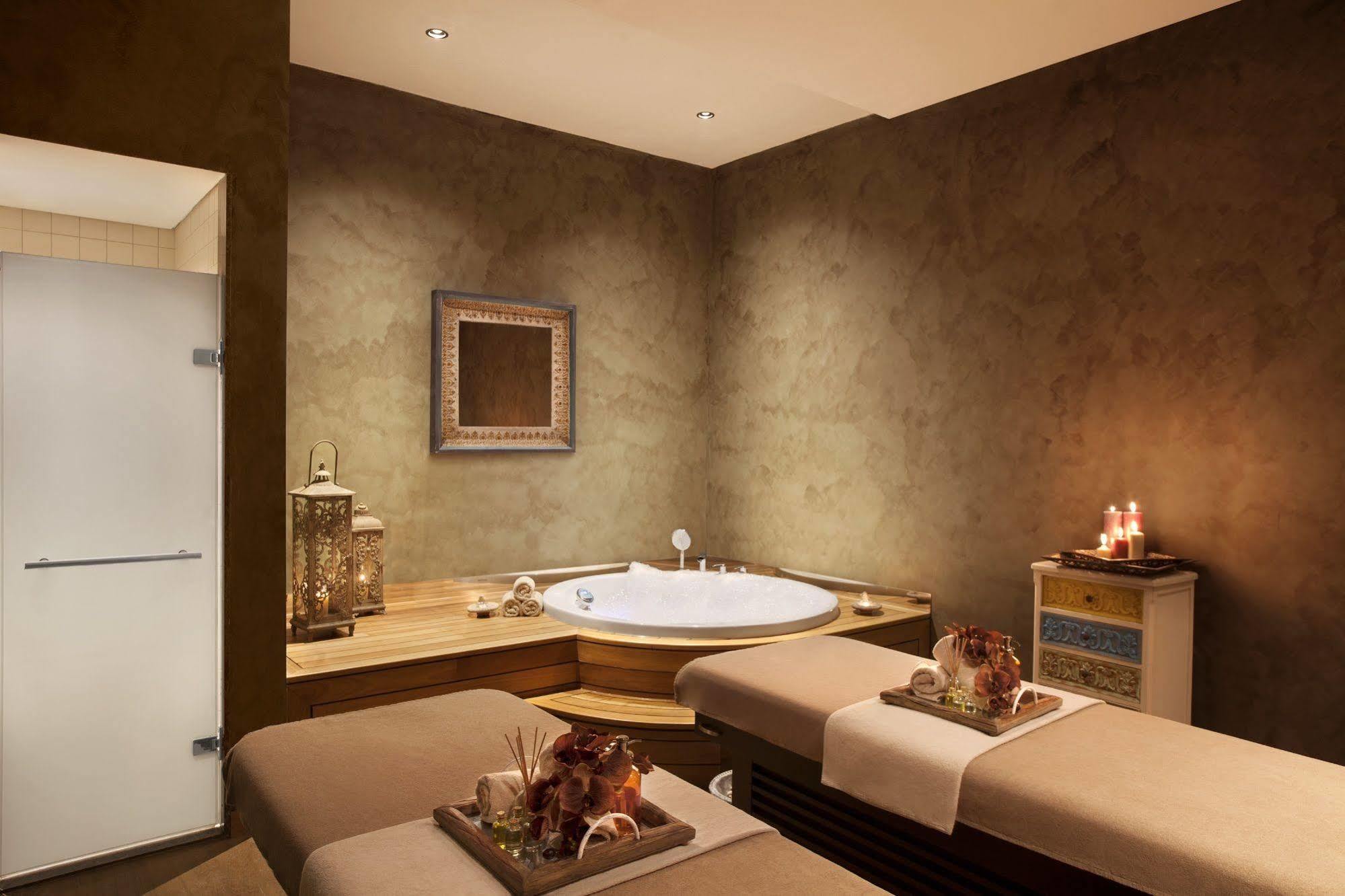 Otel The Lifeco Well-being Detox Center And Vegan
