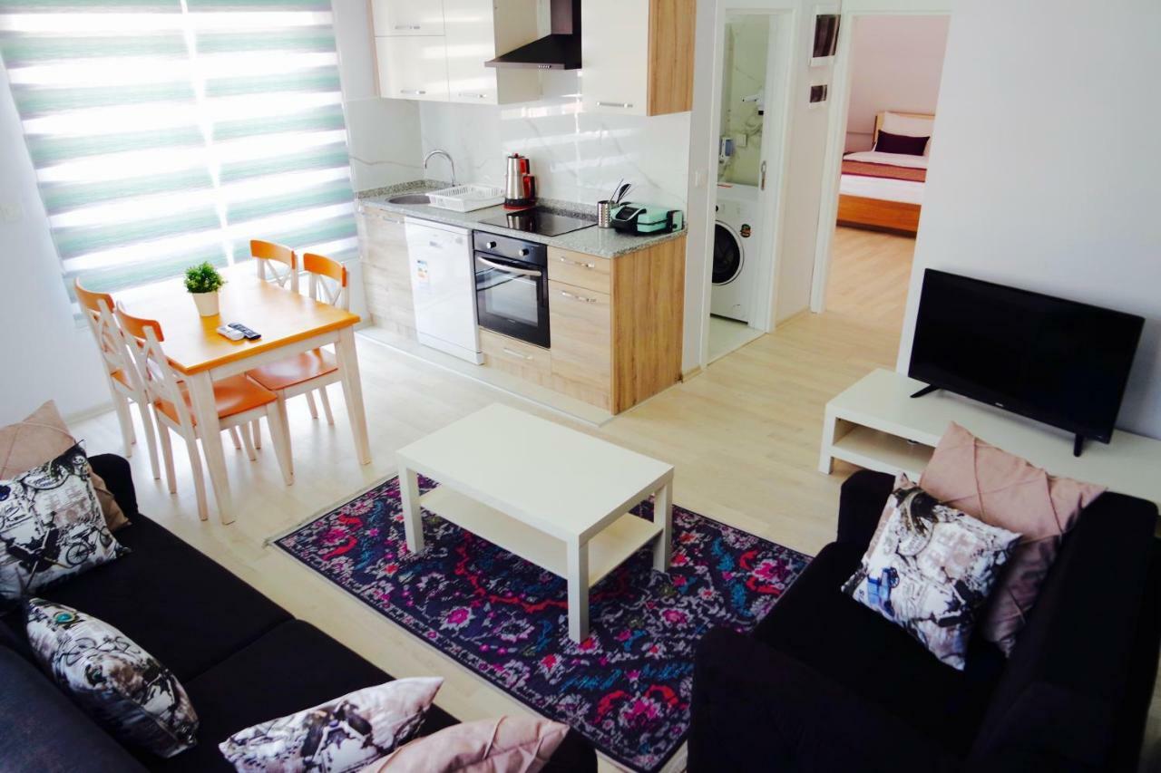 Modern Apartment *