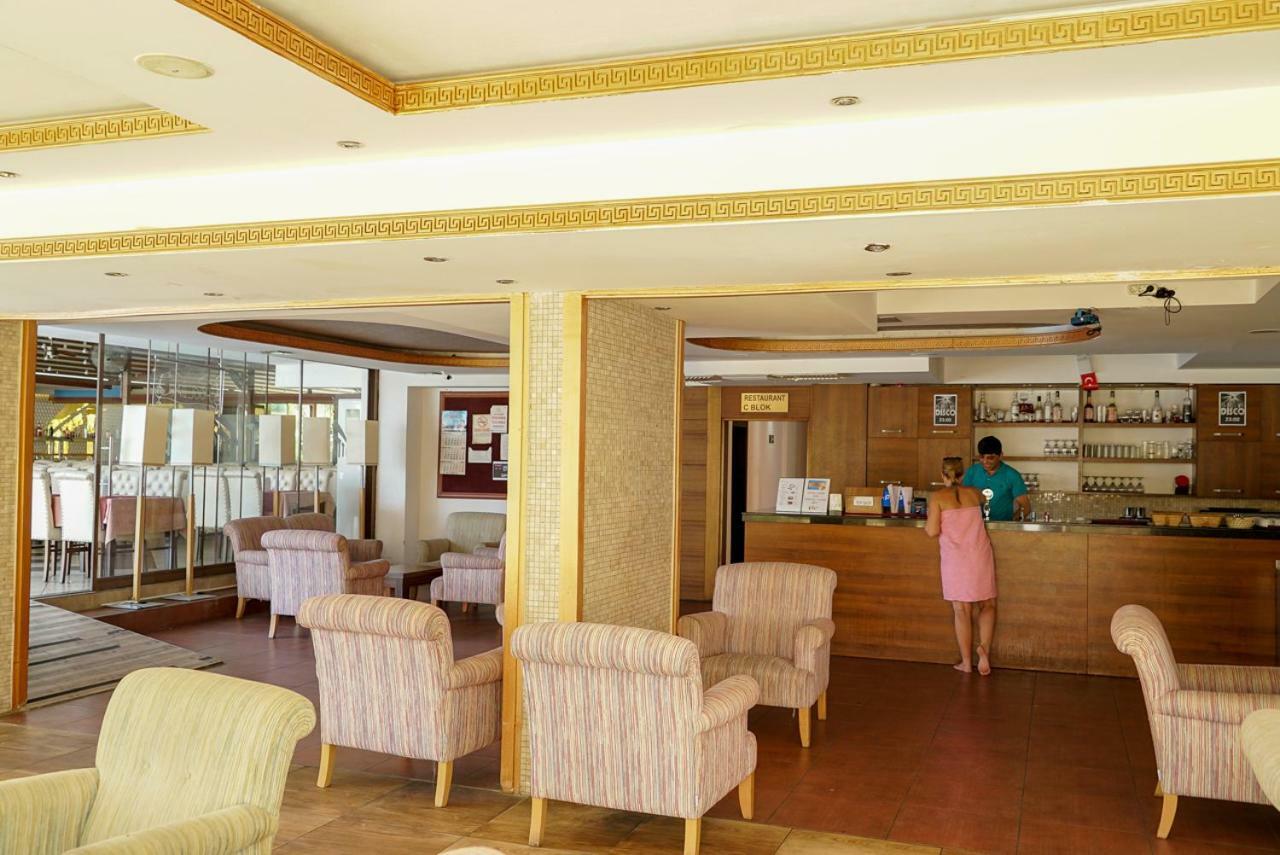 Lara Hadrianus Otel 3*