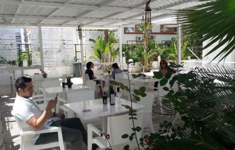 Aparthotel Hun Club 2*