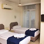 Berrak Su Hotel