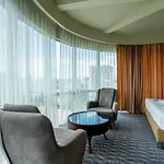 City Live Hotel