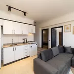 Sea View Flat With Balcony Near Beach In Aksu
