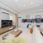 Flat W Balcony 5 Min To Konyaalti Beach And Marina