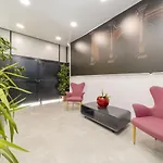 Studio Flat 3 Min To Hadrians Gate In Antalya