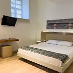 Puding Hotel