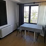 Villa Lemonade