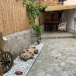 Sunny Antalya Villa In Kale Ici Antalya 7 Persoons