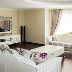 Mondial Villas