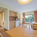 Kentia Apart Hotel