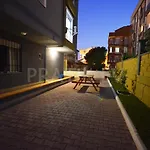 Pratik Ev Apartment