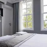 Luna Boutique Hotel