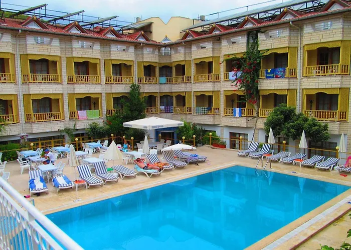 Mr Crane Hotel