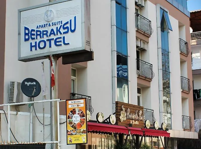 Berrak Su Hotel