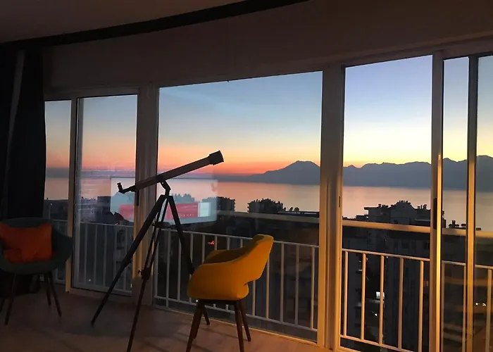 Lueks Tripleks 180° Deniz Dag Manzarali Merkez De