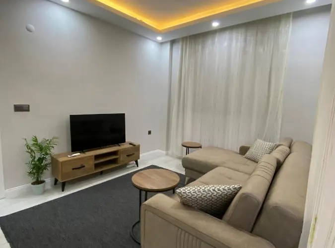 Lux 1+1 Apartment Airport View