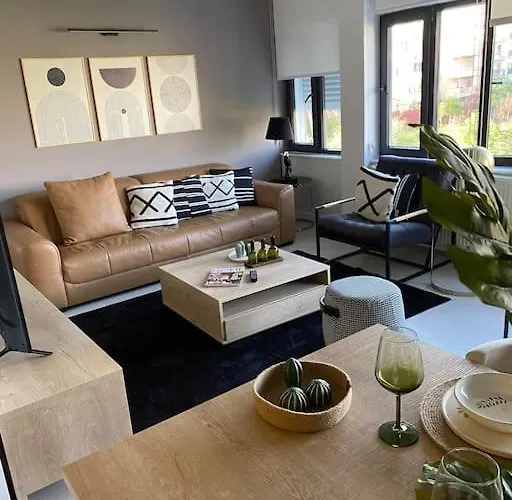 2+1 Luxury Flat ,Near Old Town