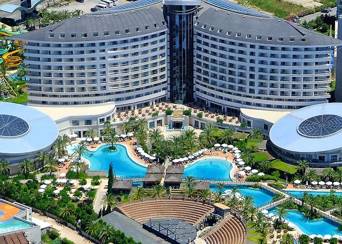 Royal Wings Hotel