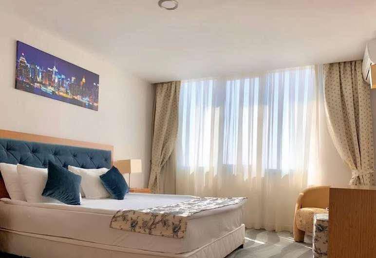 Hotel Regna