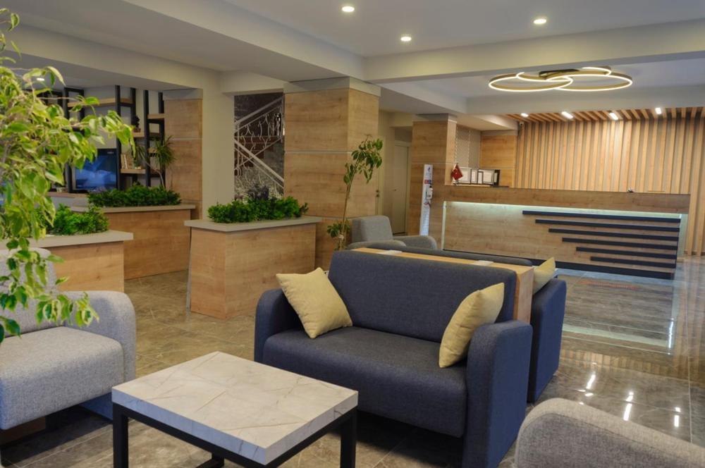 Hotel Afsin 3*