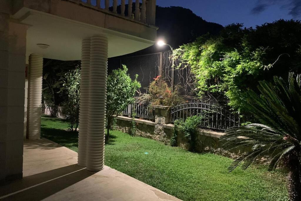 Villa Luxury For Rent In Kemer, Goynuk Antalya