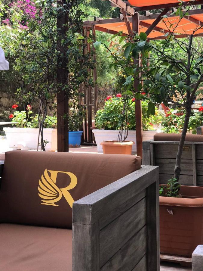 Hotel Regna