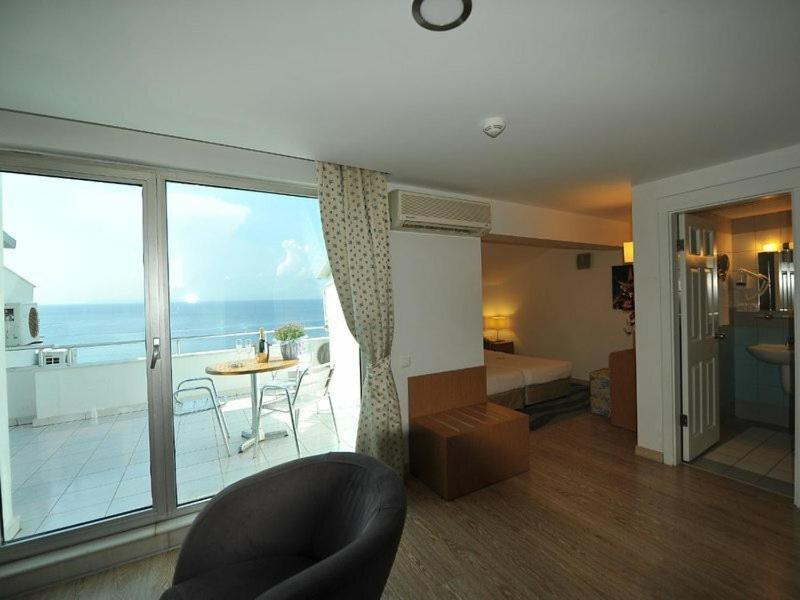 Hotel Regna 3*