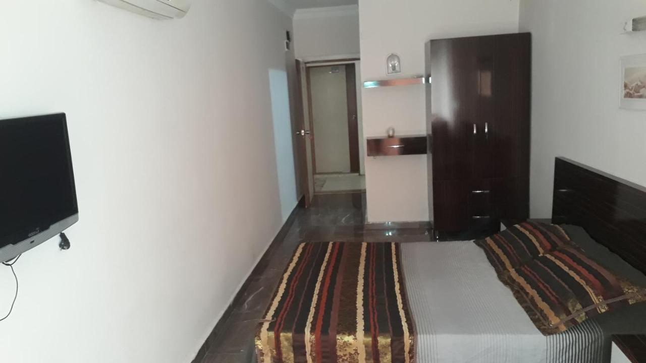 Lara Camlik Homestay *