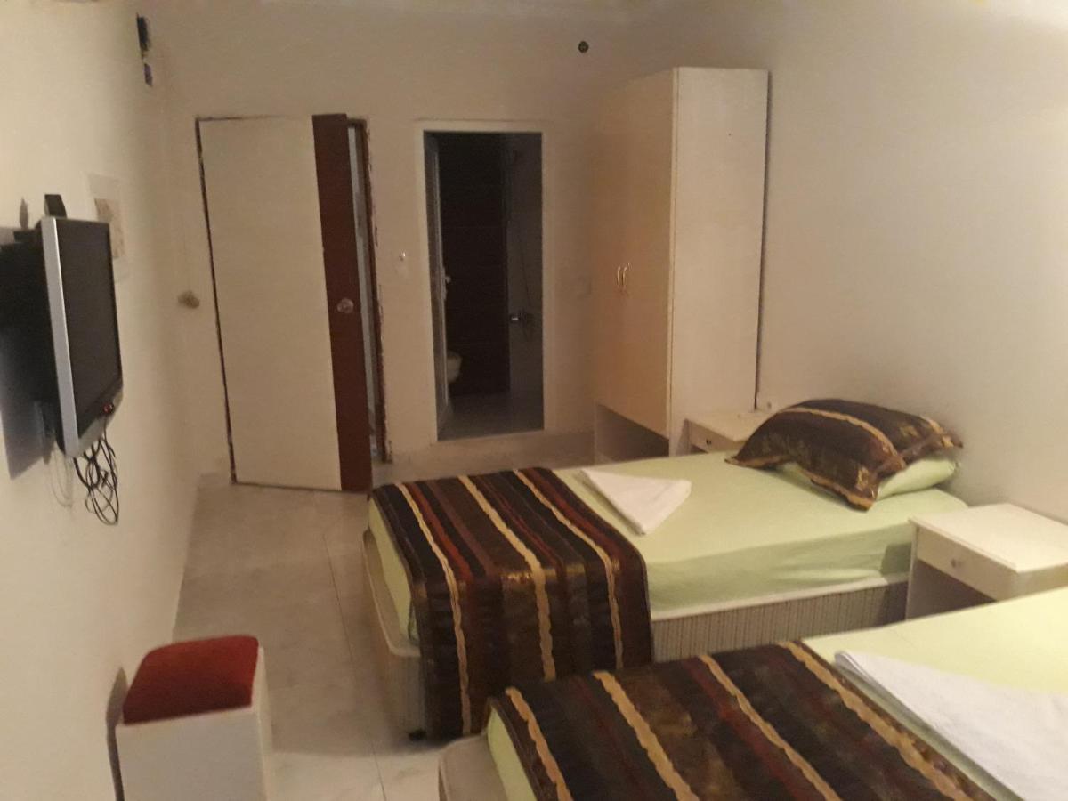 Homestay Lara Camlik