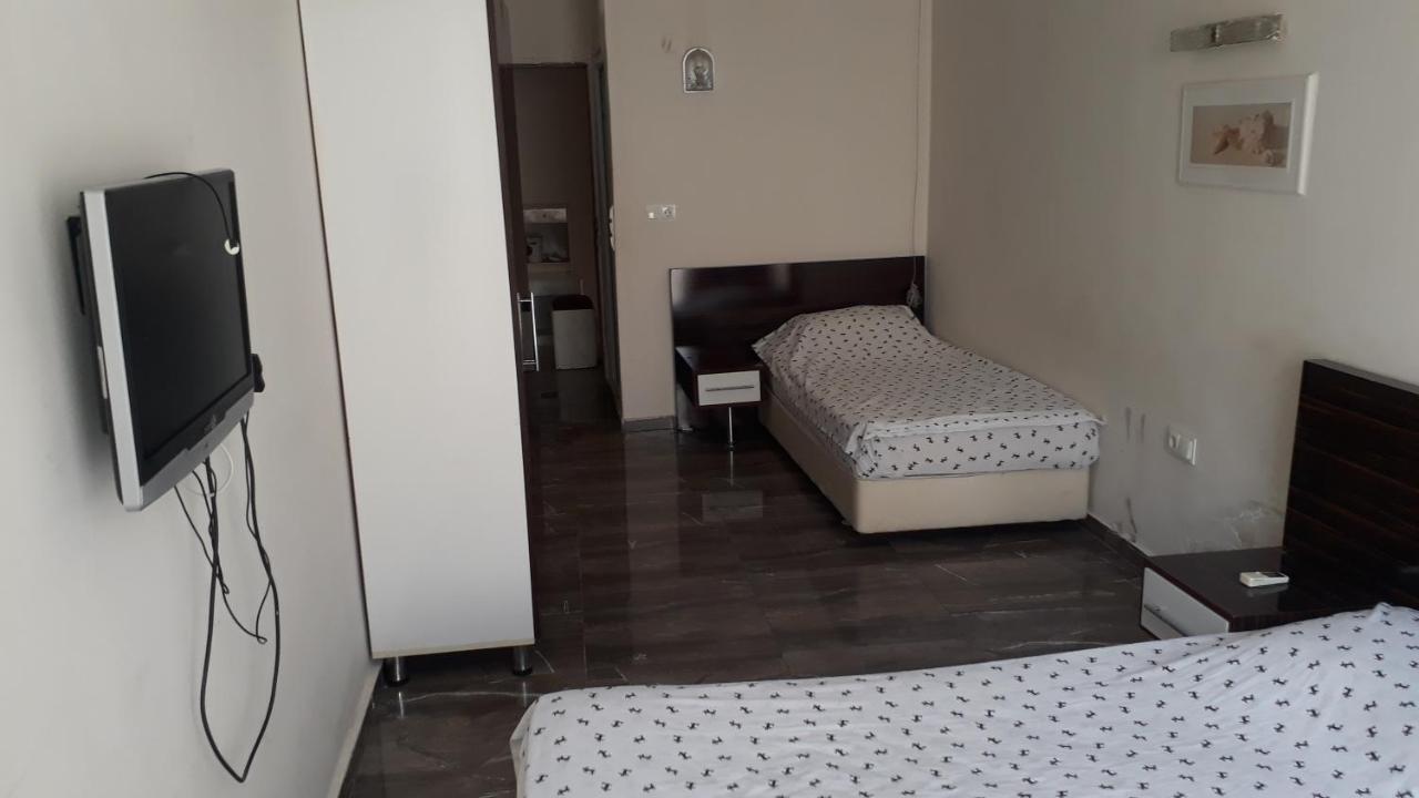 Lara Camlik Homestay *