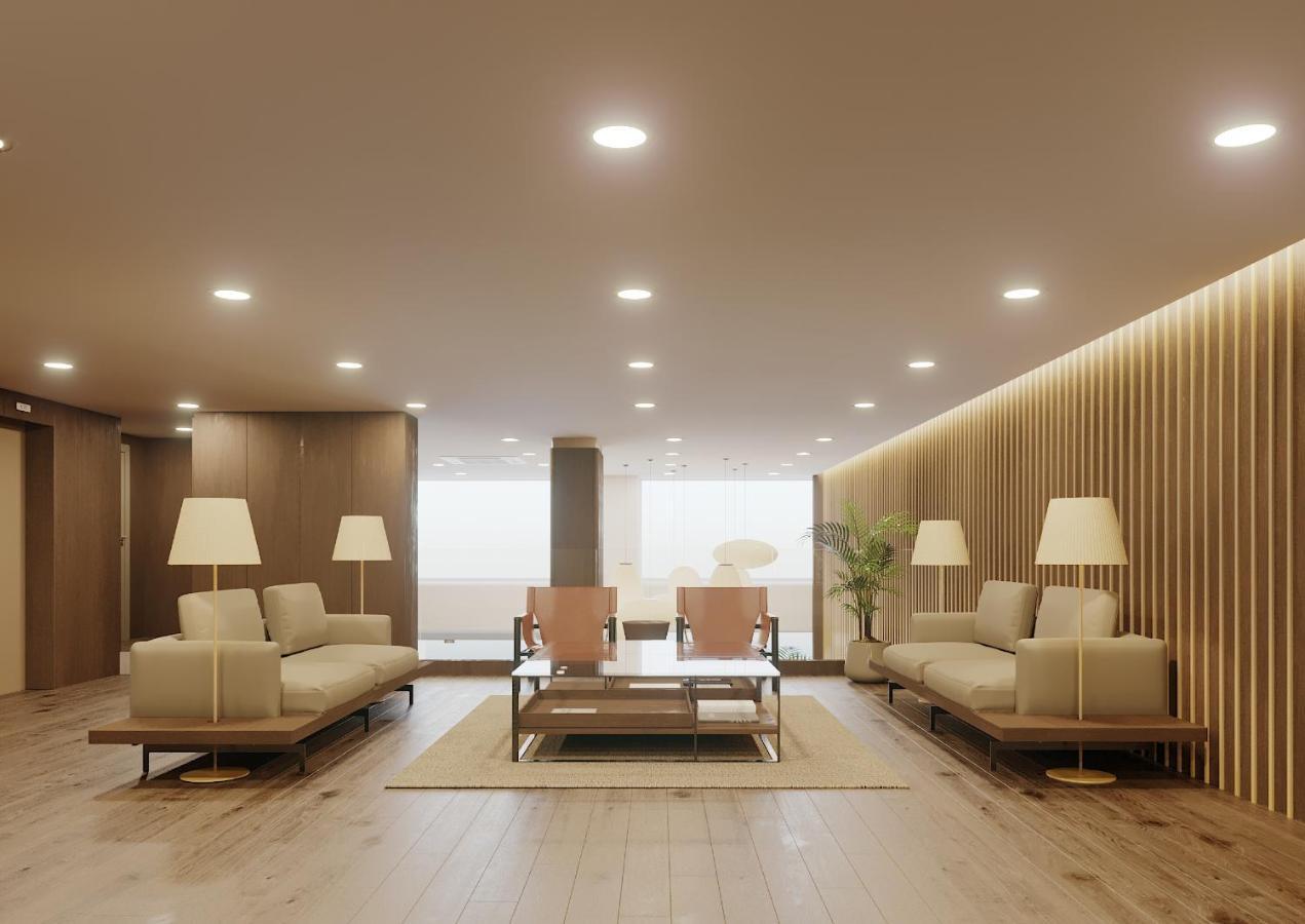 Ring Downtown 4*