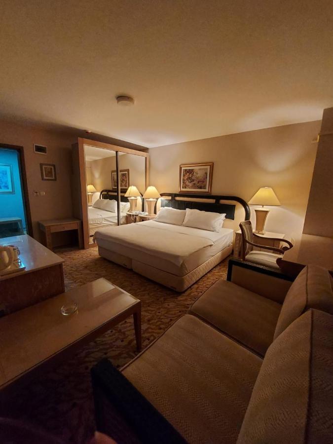 Sever Hotel
