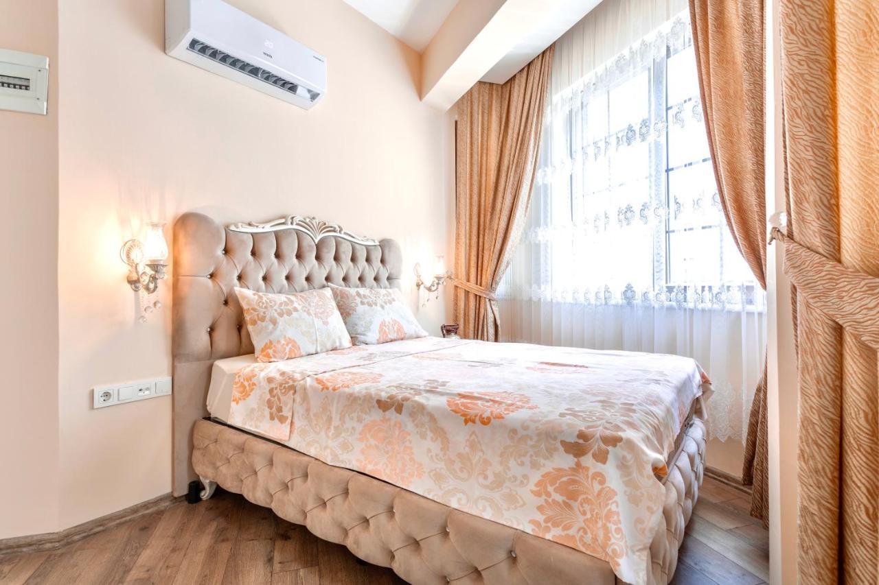 Fatma Sultan Oldtown Konak&restaurant ,100mb Fast Internet Hotel Antalya