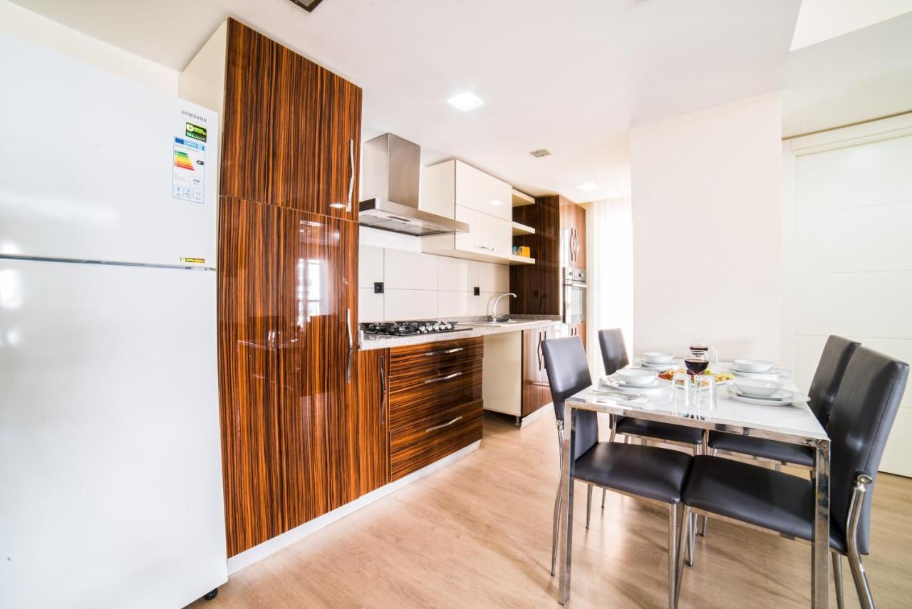 Flamingo Aparthotel 3*