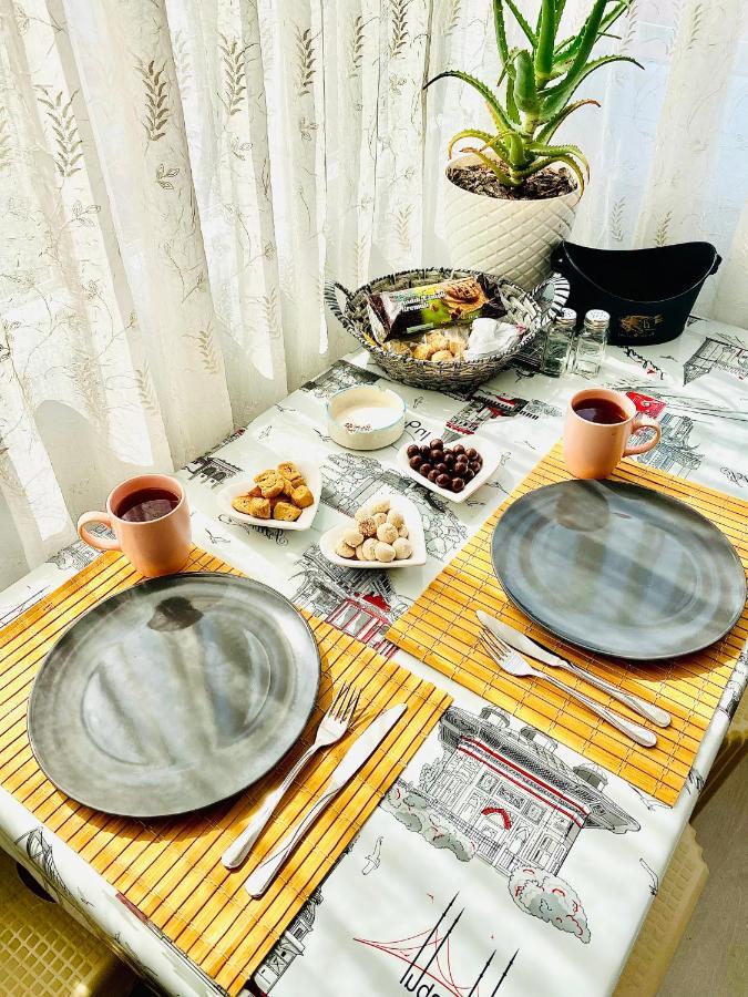 Privatunterkunft Location And Comfortable House