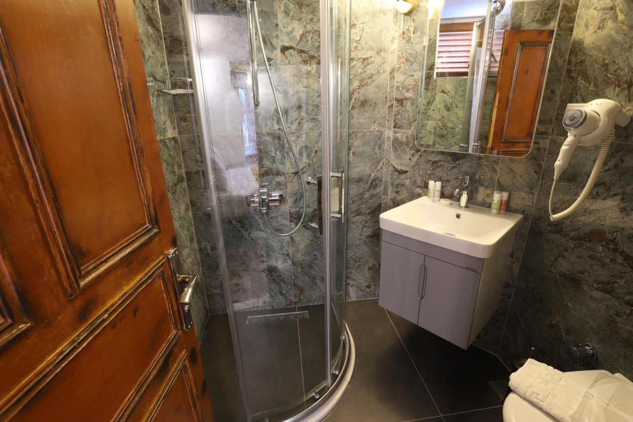 Hotel White Garden Hotel-adult Only 3*