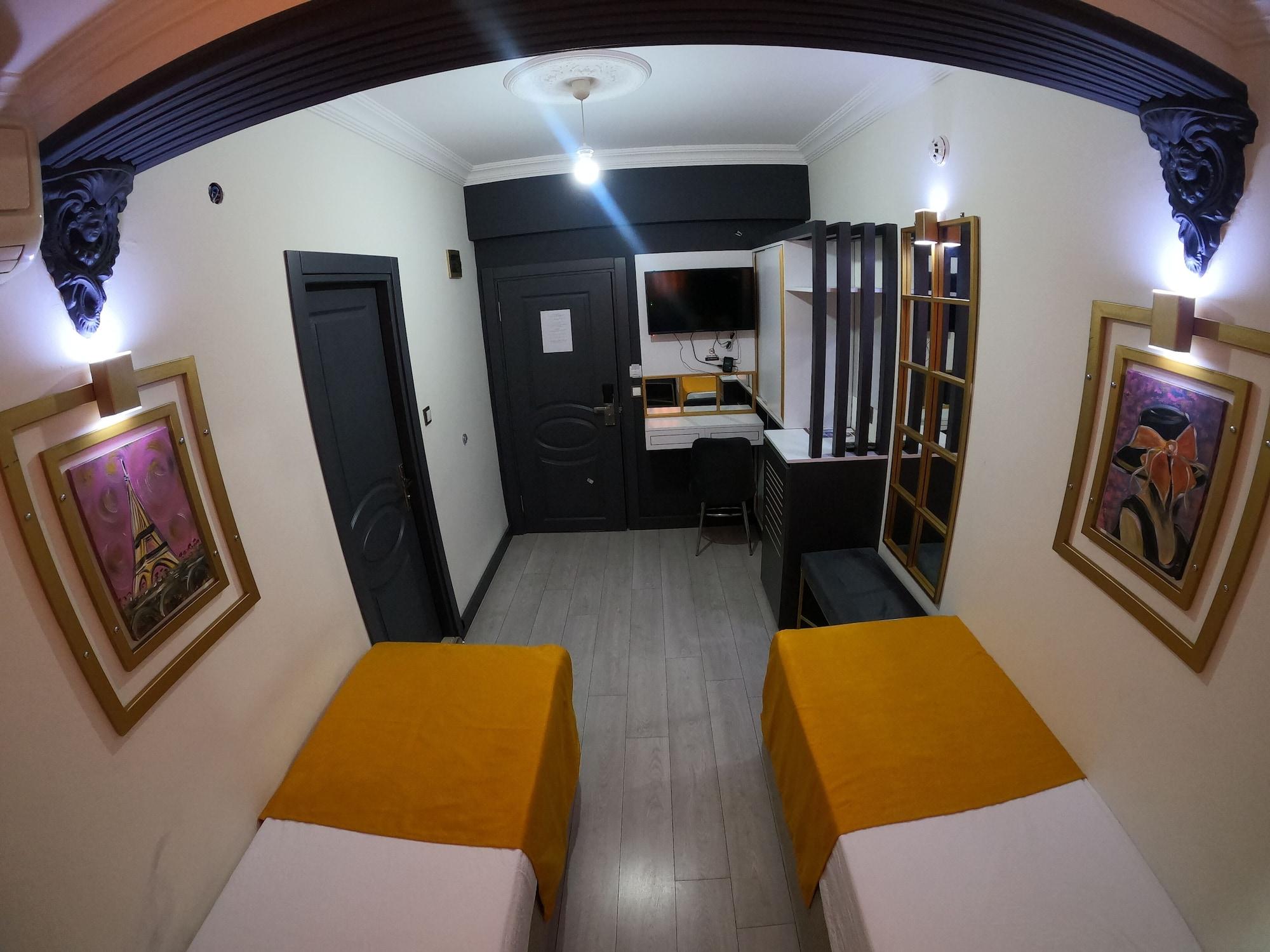 Hotel Exporoyal