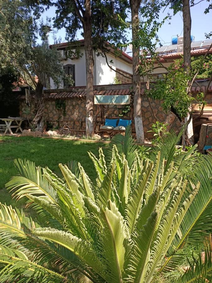 Hadrianus Pansion Otel 3*