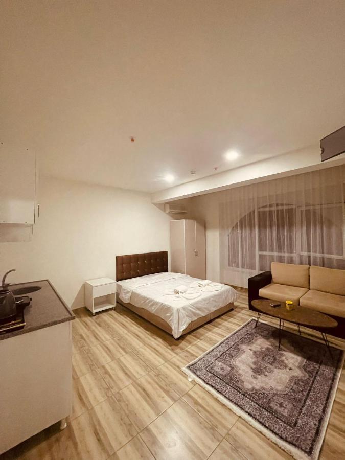 Palvan Apartment Hotel