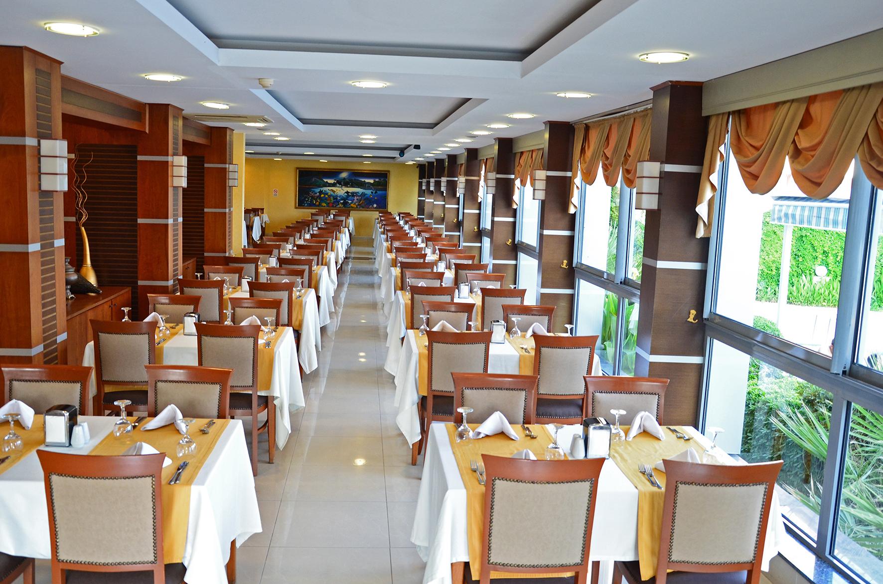 Otel Lara